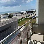 De Silva Adia 4 Apartment *