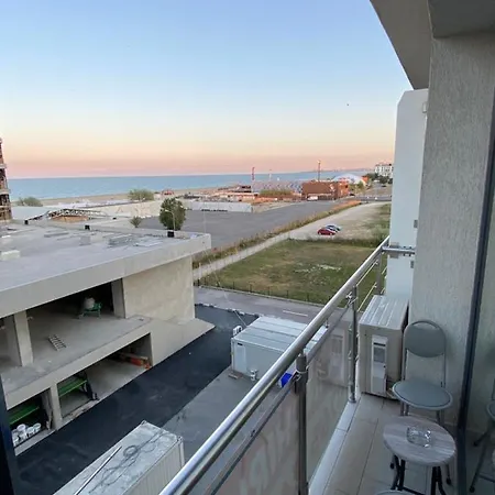 De Silva Adia 4 Apartamento *