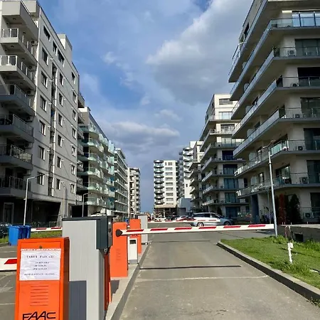 Apartment De Silva Adia 4